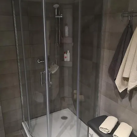 Exclusive Daire Gluszyca